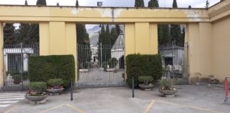 Loculi e ossari nuovi al cimitero di Castagneto, approvato il progetto