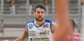 Basket, altra vittoria Benacquista Latina: Pesaro battuta 91-80