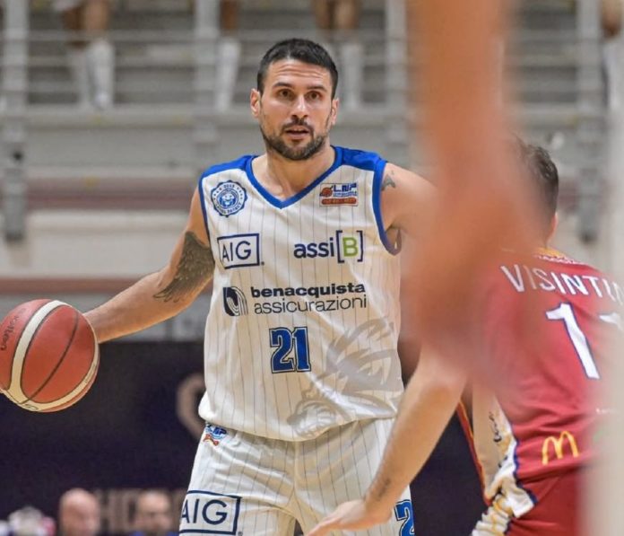 PHOTO-2025-12-07-22-34-42