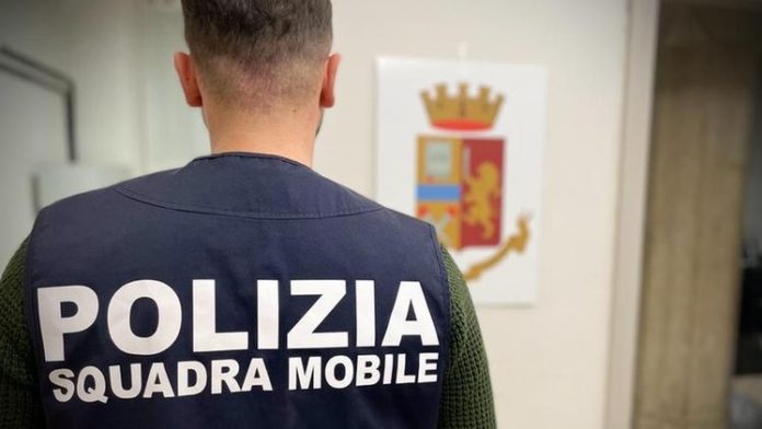 IMG_8455 squadra mobile