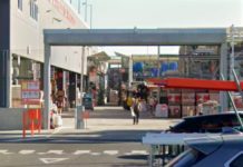 Aprilia, investito dal muletto in manovra: grave un cliente da Tecnomat