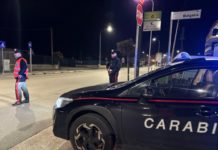 Aprilia, fermati con mille euro in contanti e crack: denunciati