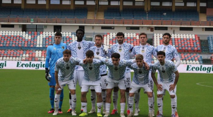 Latina, il solito Parigi non basta: nerazzurri stesi dal Cosenza 3-1