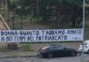 Striscione choc al Parco Falcone e Borsellino, indignazione a Latina: indaga la Digos