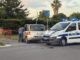 Scontro tra auto e moto sulla Litoranea, anziana elitrasportata a Roma