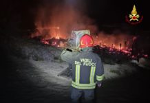 Chioschi bruciati, la Uiltucs: “Dietro il business delle spiagge troppa illegalità e sfruttamento”