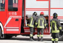 Camion in fiamme sulla Pontina, traffico in tilt verso Roma