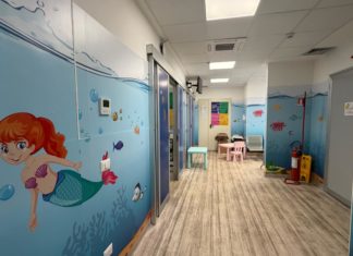 Ospedale Goretti, il pronto soccorso pediatrico “si trasforma” in un acquario