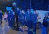 Intrappolati nella vegetazione del canale, due cocker salvati dalla polizia locale