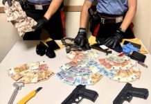 Rapina con pistole a salve, due arresti ad Aprilia