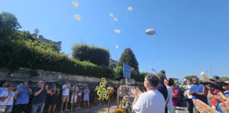 Terracina, l’abbraccio a Federico Salvagni a un anno dalla tragedia