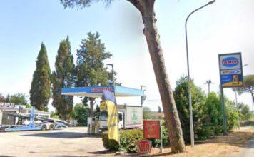 Rapina al distributore sull’Epitaffio: si costituisce un 27enne