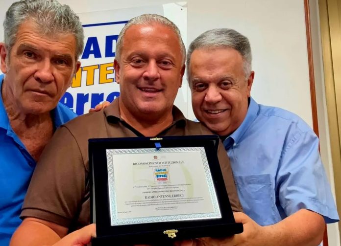 Russo, Sambucci e Goldner