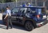 Sezze, aggredisce i genitori e lancia una zanzariera contro il padre
