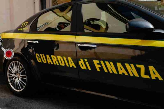 FINANZA-VOLANTE-2