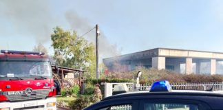 Maxi incendio a San Michele, le fiamme divorano un’abitazione
