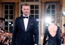 Daniele Abbafati sfila a Roma per “Trame di Stile 2026”: il talento di Cisterna protagonista all’Ambasciata del Brasile